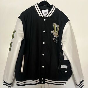 Vans Tour Jacket  RARE Custom Piece, Size Large